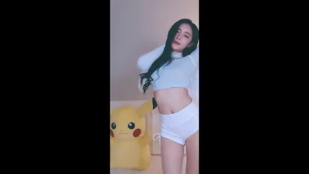 AfreecaTV主播皮丘BJ피츄2019年12月8日直播视频舞蹈剪辑18194920